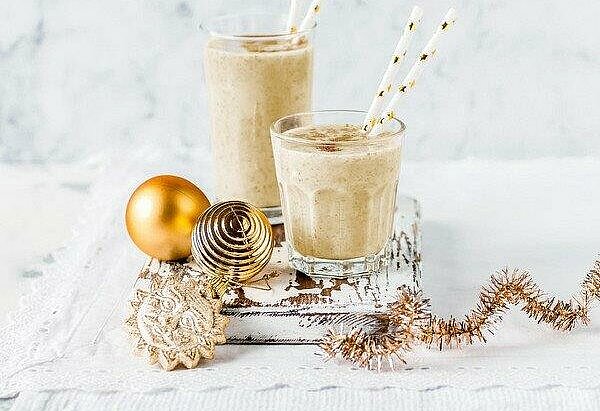 Almased Bratapfel-Shake im Glas