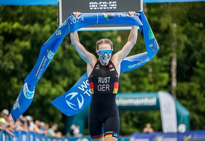 Triathletin Franka läuft für Almased